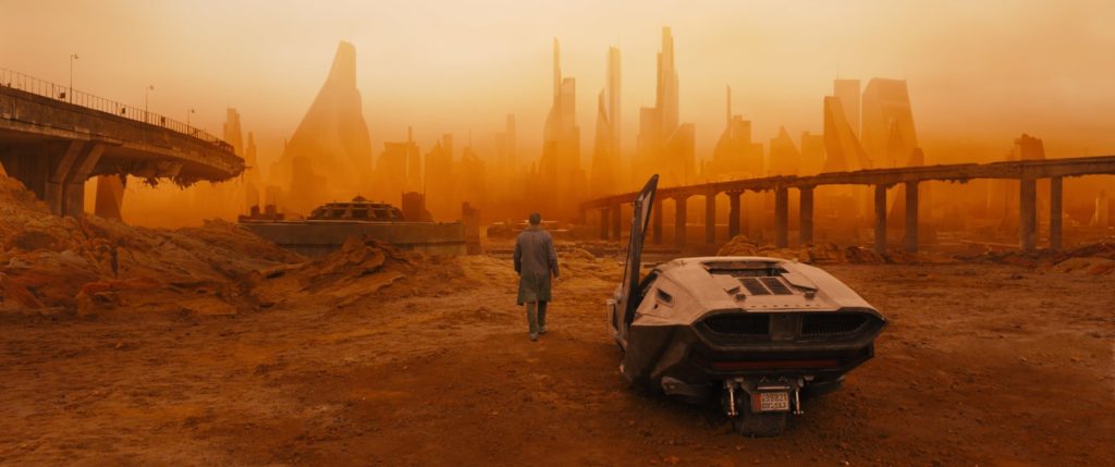 Blade Runner 2049 op DVD en Blu-Ray dystopie