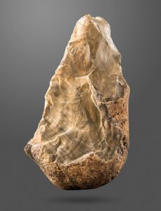 Modern Myths - Het DNA van fantastische verhalen Biface_(trihedral)_Amar_Merdeg,_Mehran,_Ilam,_Lower_Paleolithic,_National_Museum_of_Iran