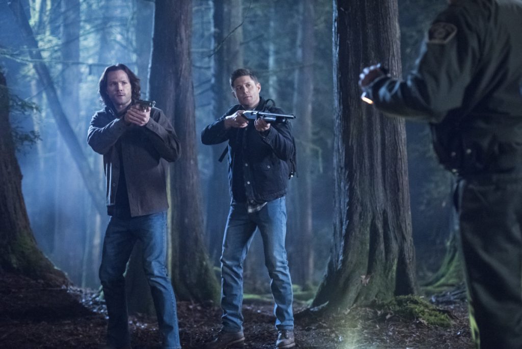 Supernatural seizoen 14 - Jensen Ackles en Jared Padalecki in het bos