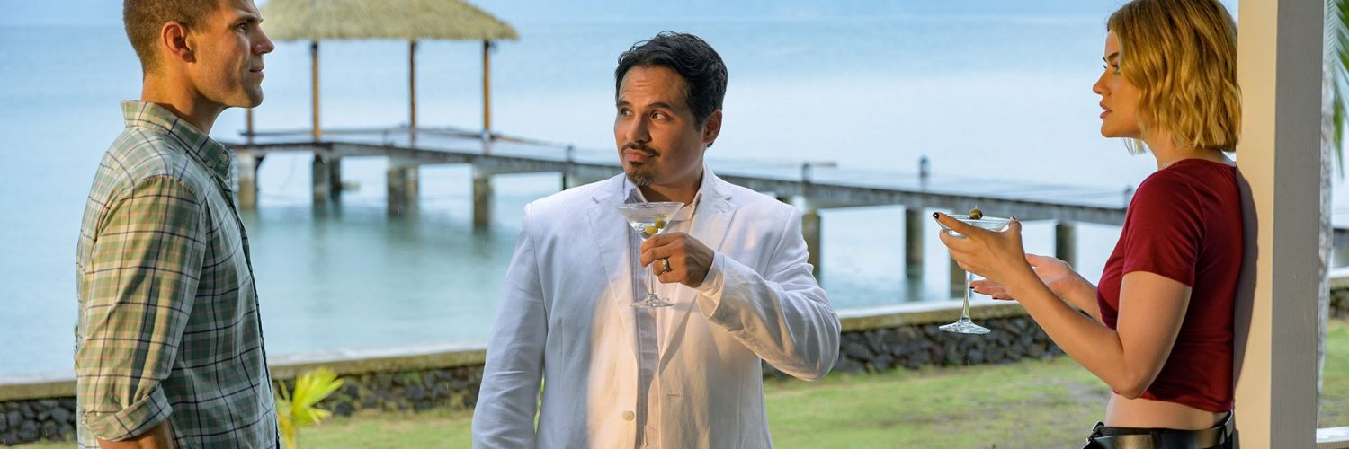 Fantasy Island - Michael Peña uitsnede