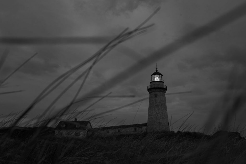 The Lighthouse - Vuurtoren bij nacht