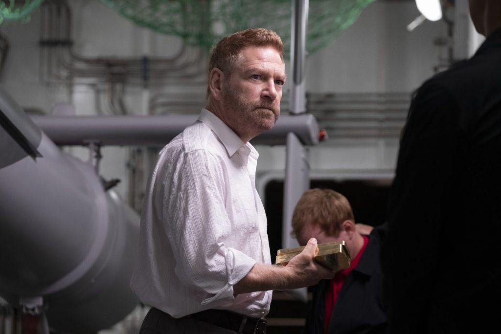 Kenneth Branagh als Andrei Sator