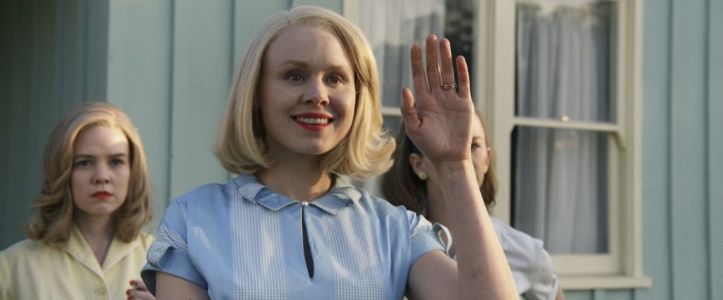 Alison Pill als Betty Wendell