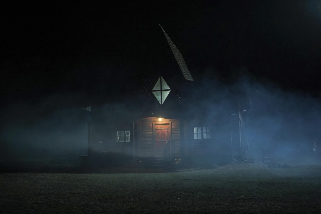 A Classic Horror Story recensie - a cabin in the woods