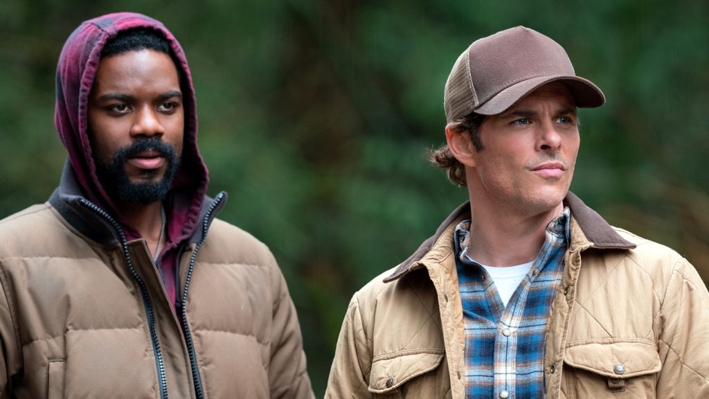 James Marsden als Stu Redman en Jovan Adepo als Larry Underwood