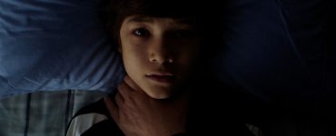 The Boy Behind the Door recensie - Modern Myths