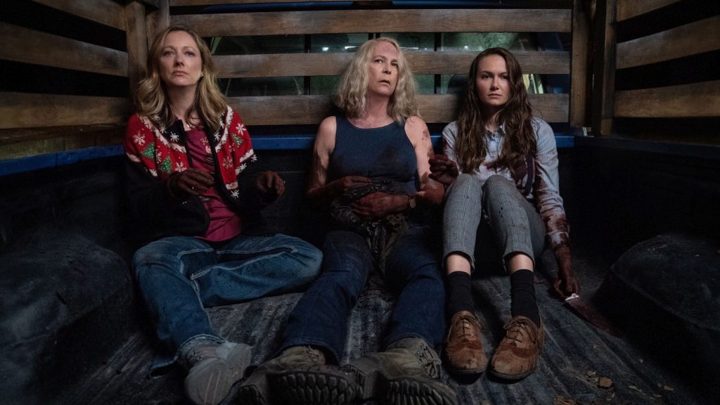 Jamie Lee Curtis, Judy Greer en Andi Matichak in Halloween Kills