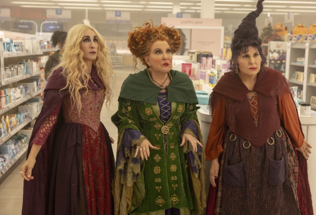 Bette Midler als Winifred, Sarah Jessica Parker als Sarah en Kathy Najimy als Mary