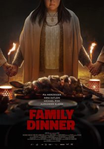 Family Dinner recensie - Poster