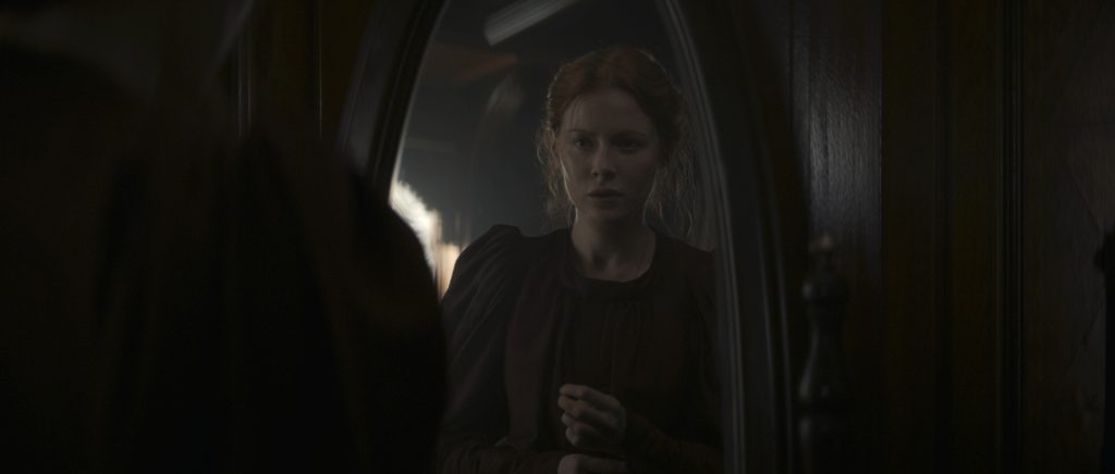 Emily Beecham als Maura Franklin in 1899 op Netflix