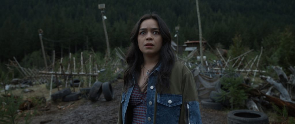 Kaitlyn Santa Juana als Stefani Reyes in Final Destination Bloodlines