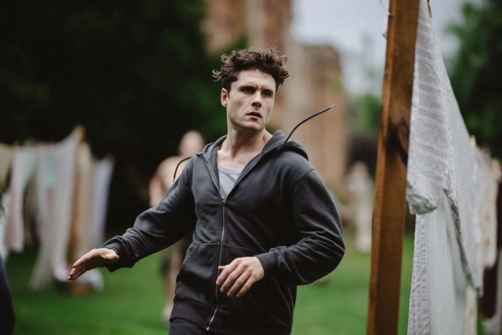 James Joseph Boyle als Matt